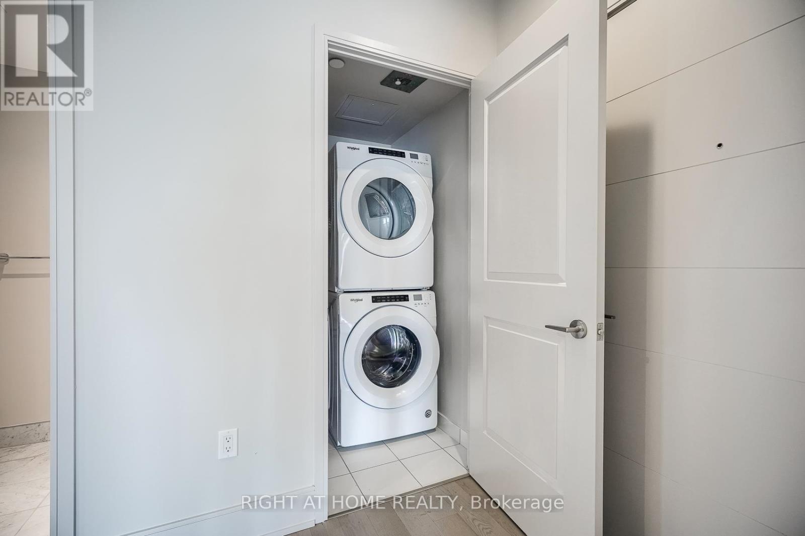 Lph-10 - 50 Wellesley Street E, Toronto, Ontario  M4Y 1G2 - Photo 22 - C12777056