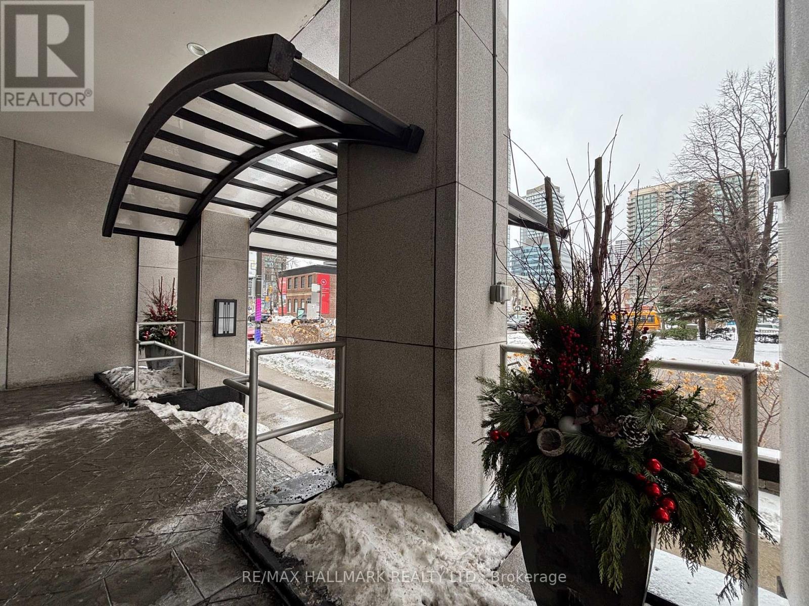 2705 - 33 Empress Avenue, Toronto (Willowdale East), Ontario  M2N 6Y7 - Photo 39 - C12777092