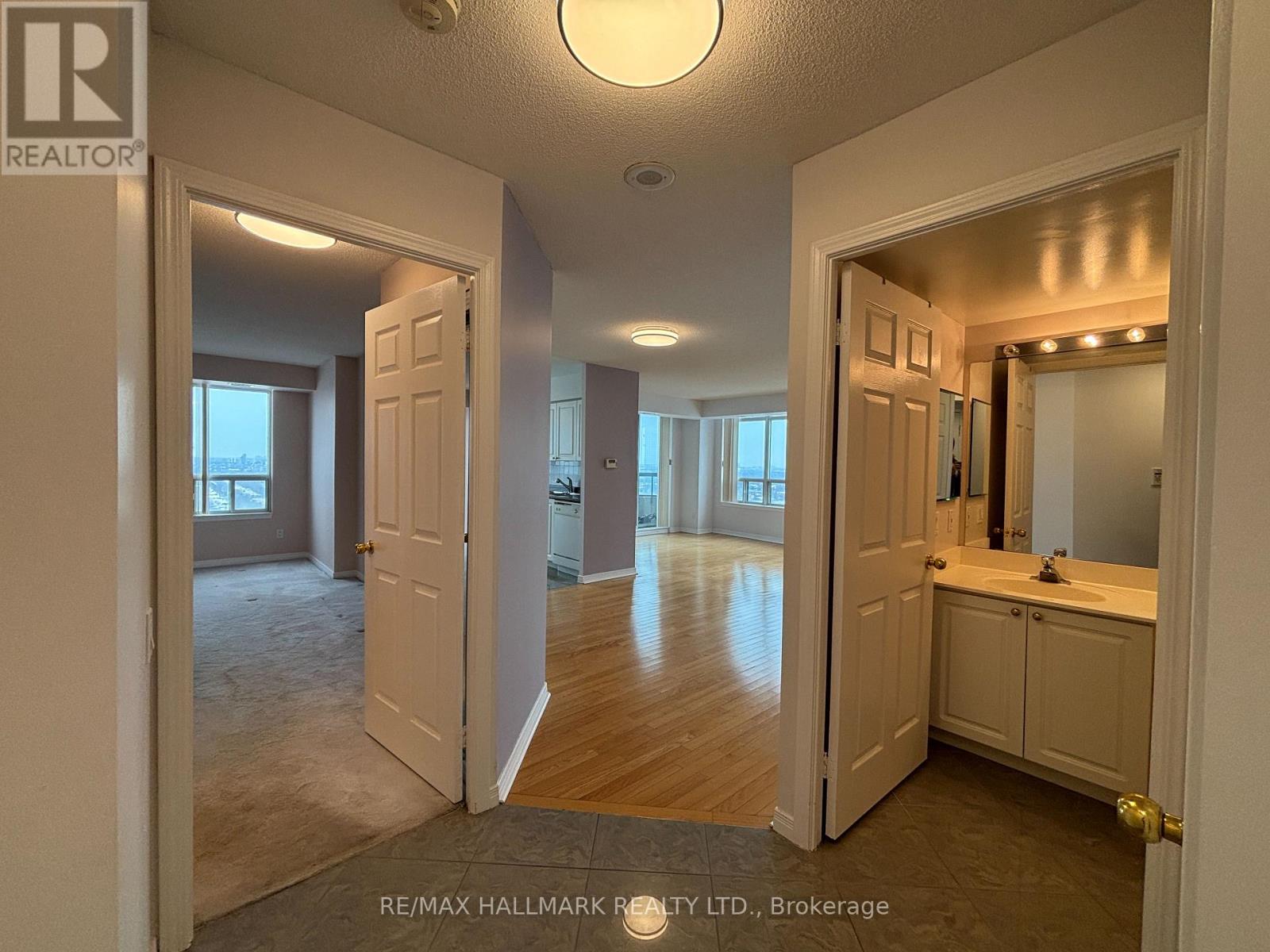 2705 - 33 Empress Avenue, Toronto (Willowdale East), Ontario  M2N 6Y7 - Photo 7 - C12777092