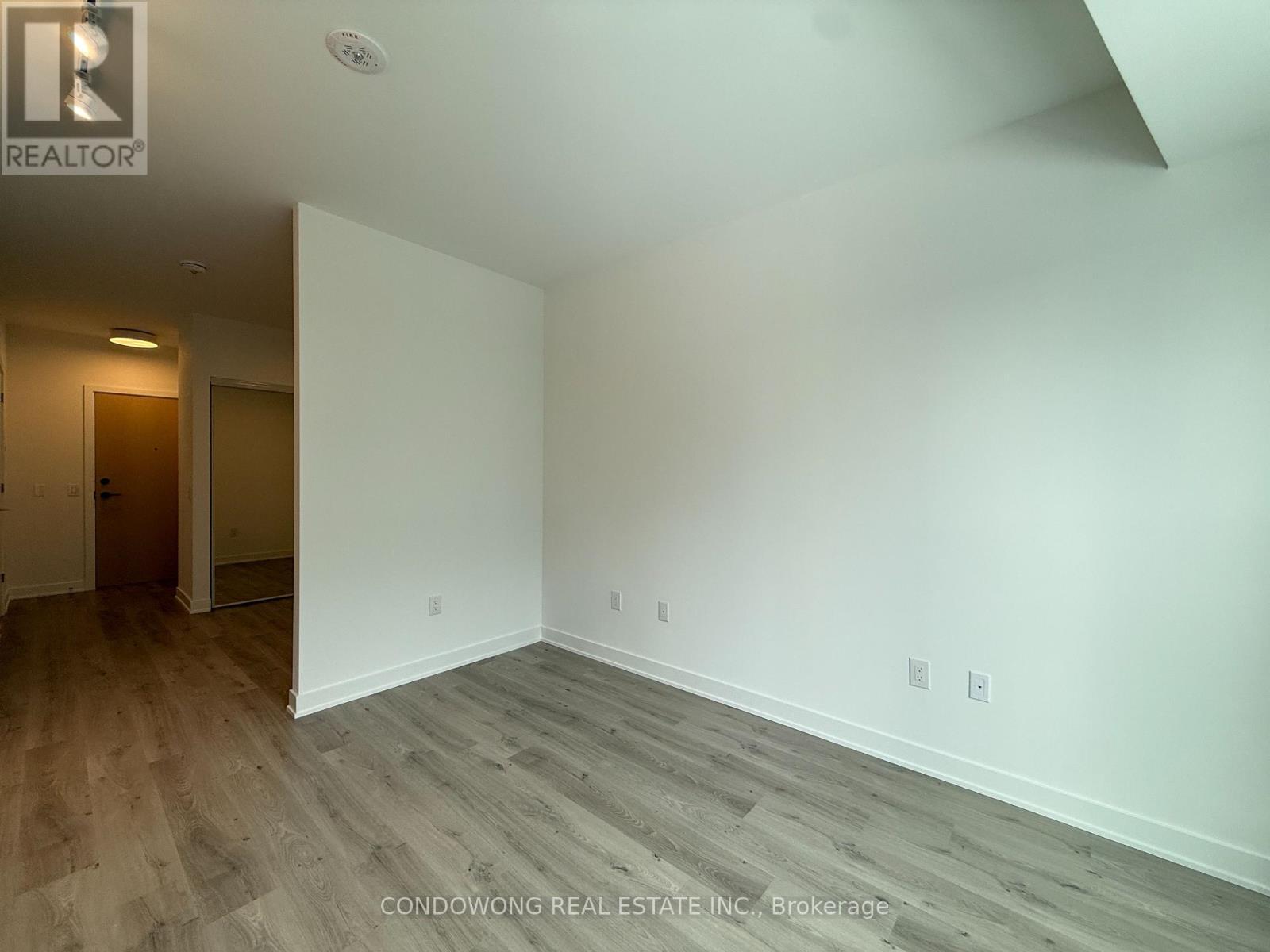 536 - 30 Dreamers Way, Toronto, Ontario  M5A 0Y7 - Photo 4 - C12777108