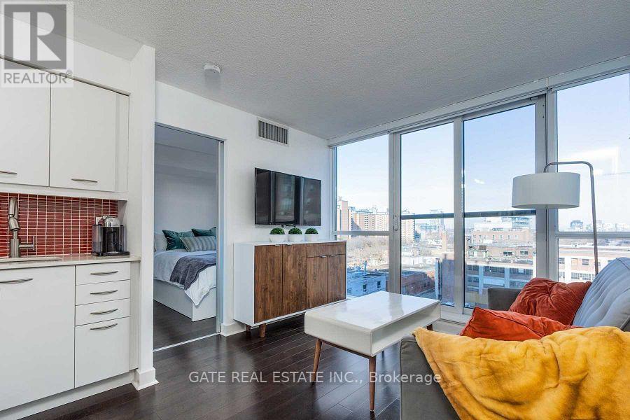 801 - 320 Richmond Street E, Toronto, Ontario  M5A 1P9 - Photo 4 - C12777180