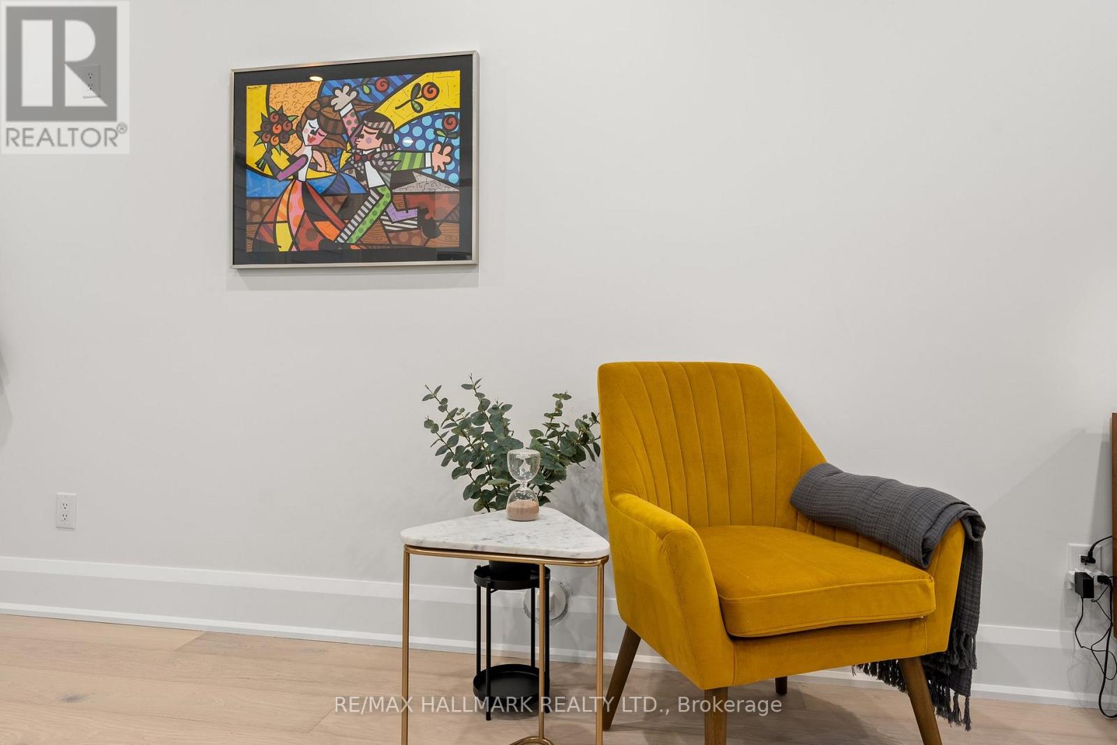 12 Glenside Avenue, Toronto, Ontario  M4L 2T5 - Photo 10 - E12777178