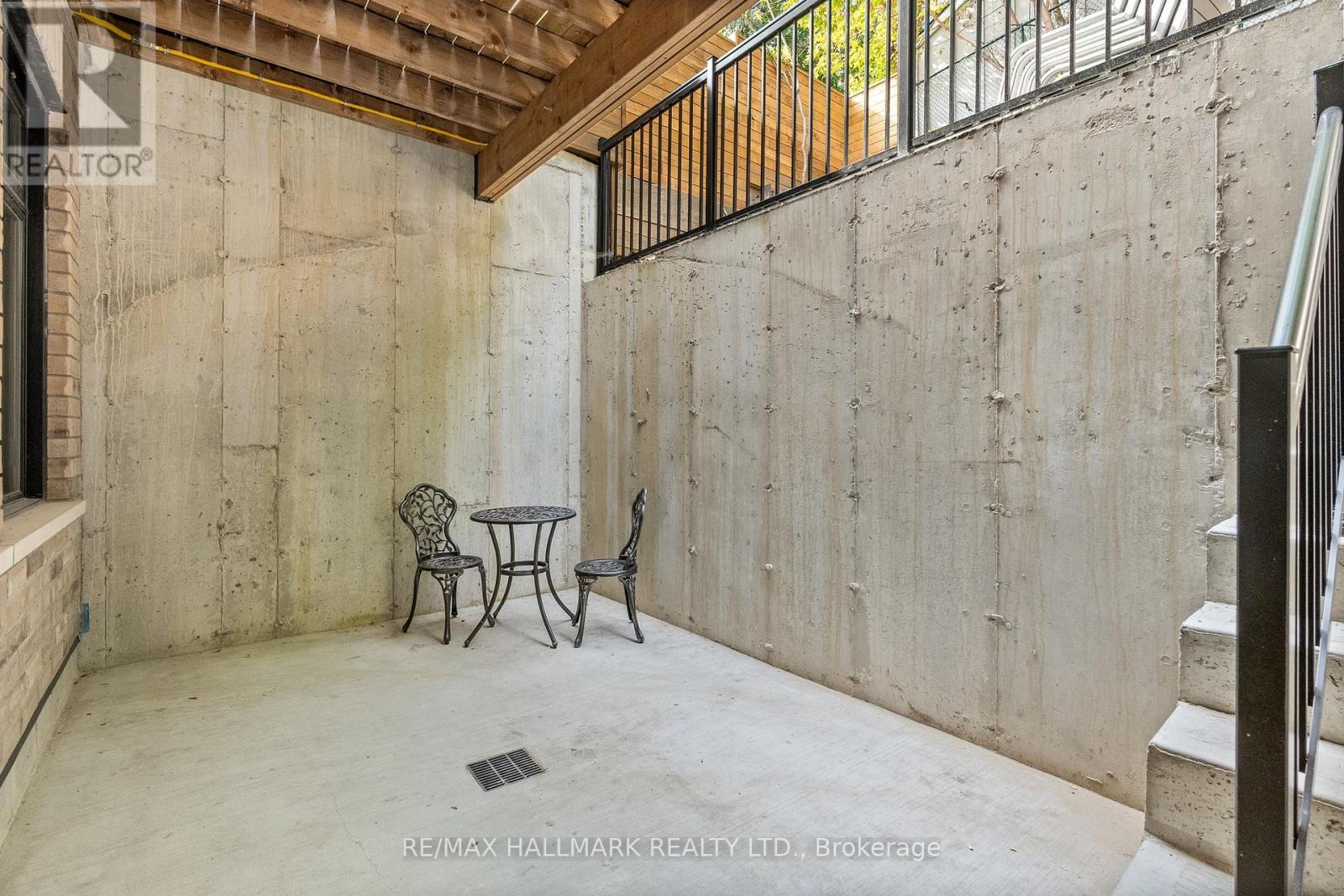 12 Glenside Avenue, Toronto, Ontario  M4L 2T5 - Photo 20 - E12777178