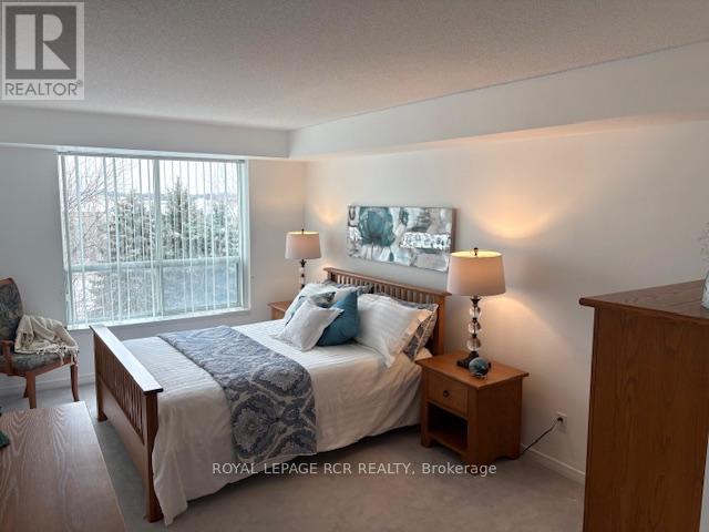 425 - 3 Ellesmere Street, Richmond Hill, Ontario  L4B 4N2 - Photo 10 - N12777106