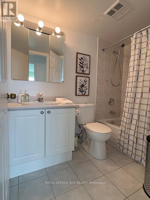 425 - 3 Ellesmere Street, Richmond Hill, Ontario  L4B 4N2 - Photo 18 - N12777106