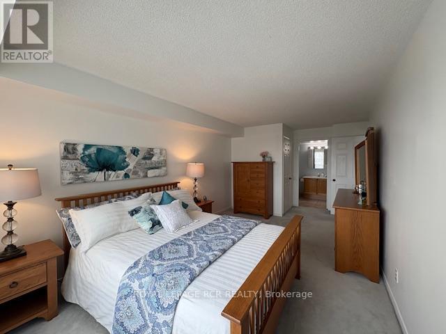 425 - 3 Ellesmere Street, Richmond Hill, Ontario  L4B 4N2 - Photo 7 - N12777106