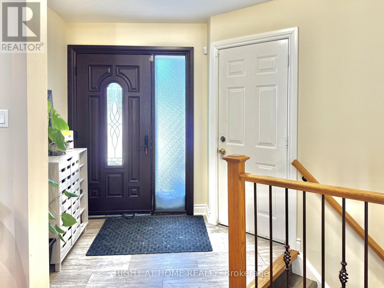 1148 Leslie Drive, Innisfil, Ontario  L9S 2A8 - Photo 4 - N12777116