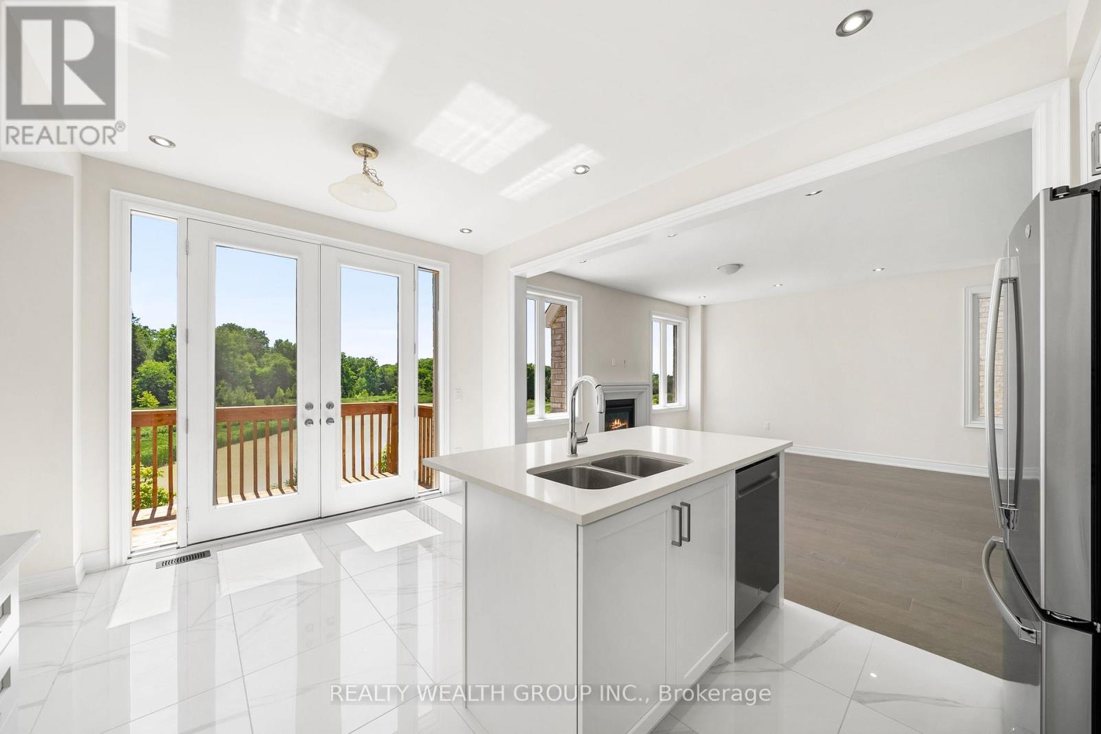 261 Seaview Heights, East Gwillimbury, Ontario  L9N 0Z1 - Photo 13 - N12777198