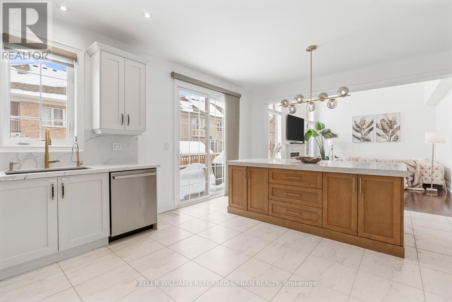 17 Bighorn Trail, King, Ontario  L7B 0A5 - Photo 10 - N12777210