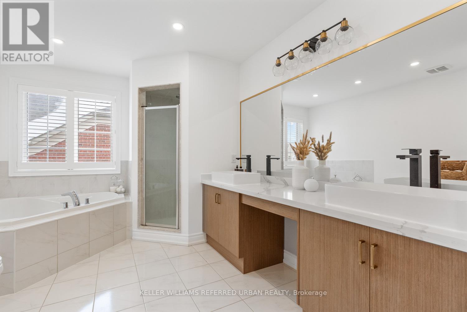 17 Bighorn Trail, King, Ontario  L7B 0A5 - Photo 21 - N12777210