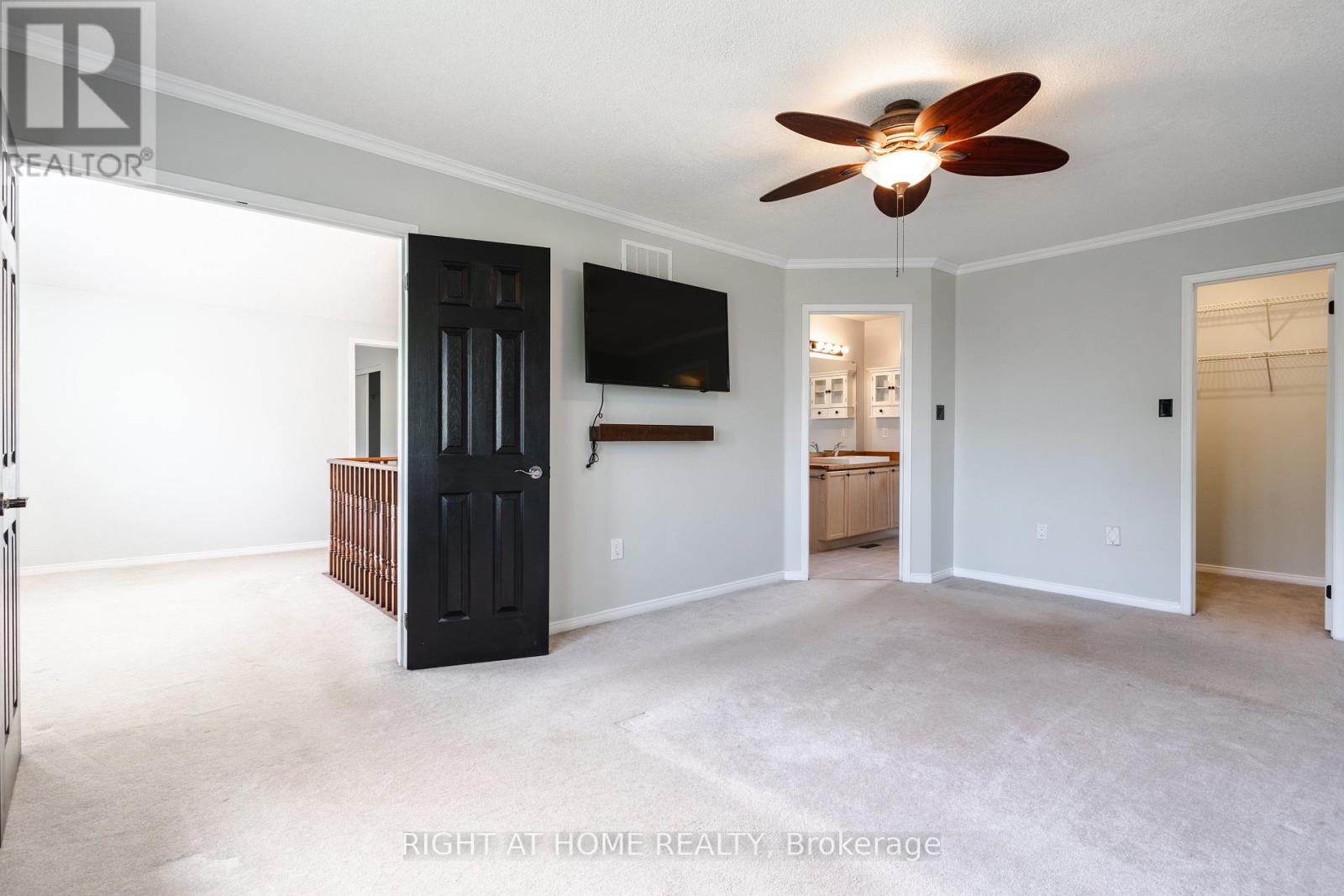 4 Prince Edward Place, Barrie (Innis-Shore), Ontario  L4M 7J5 - Photo 27 - S12777074