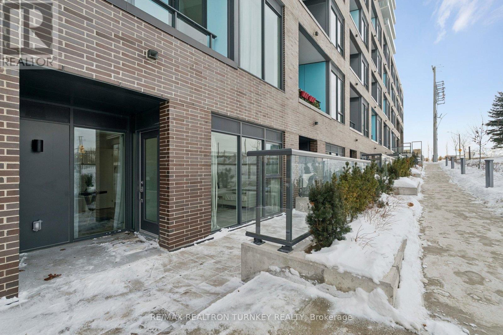 018 - 185 Deerfield Road, Newmarket, Ontario  L3Y 0G7 - Photo 36 - N12777152