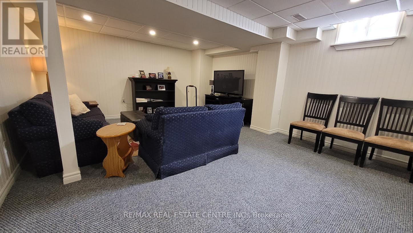 10 - 130 Robert Street, Milton, Ontario  L9T 6E3 - Photo 30 - W12759928