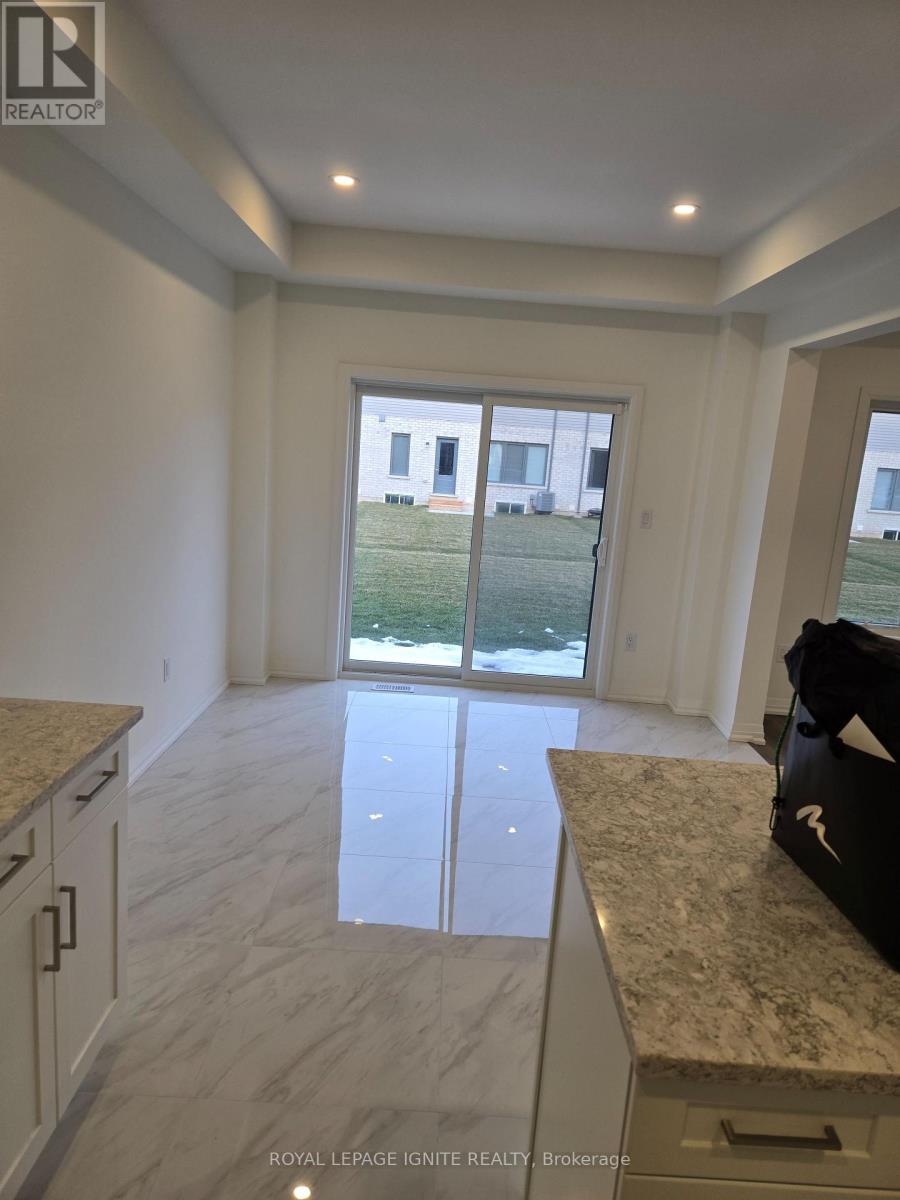 7 Saffron Way, Pelham, Ontario  L3E 0G6 - Photo 3 - X12776440