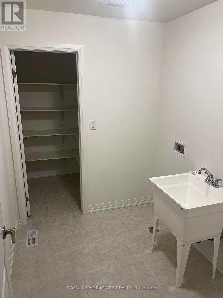 7 Saffron Way, Pelham, Ontario  L3E 0G6 - Photo 34 - X12776440