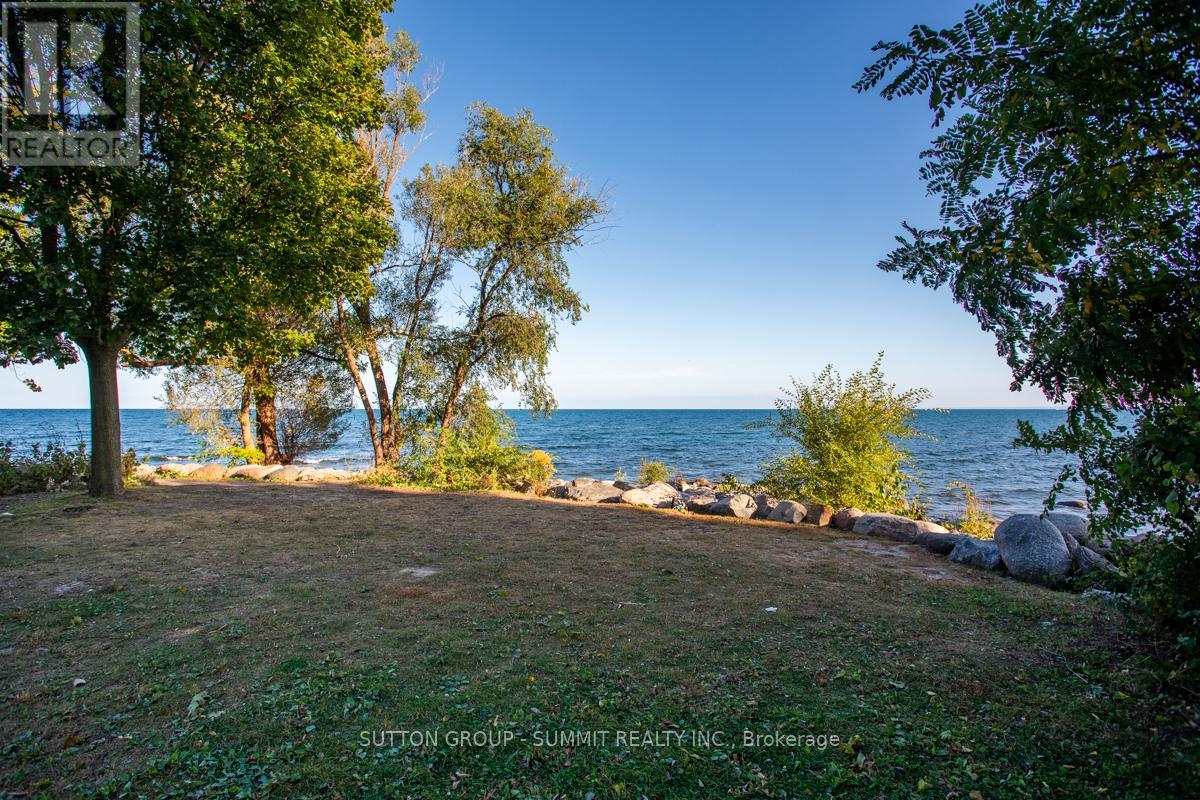90 Lakeshore Road W, Oakville, Ontario  L6K 1E1 - Photo 40 - W12777012