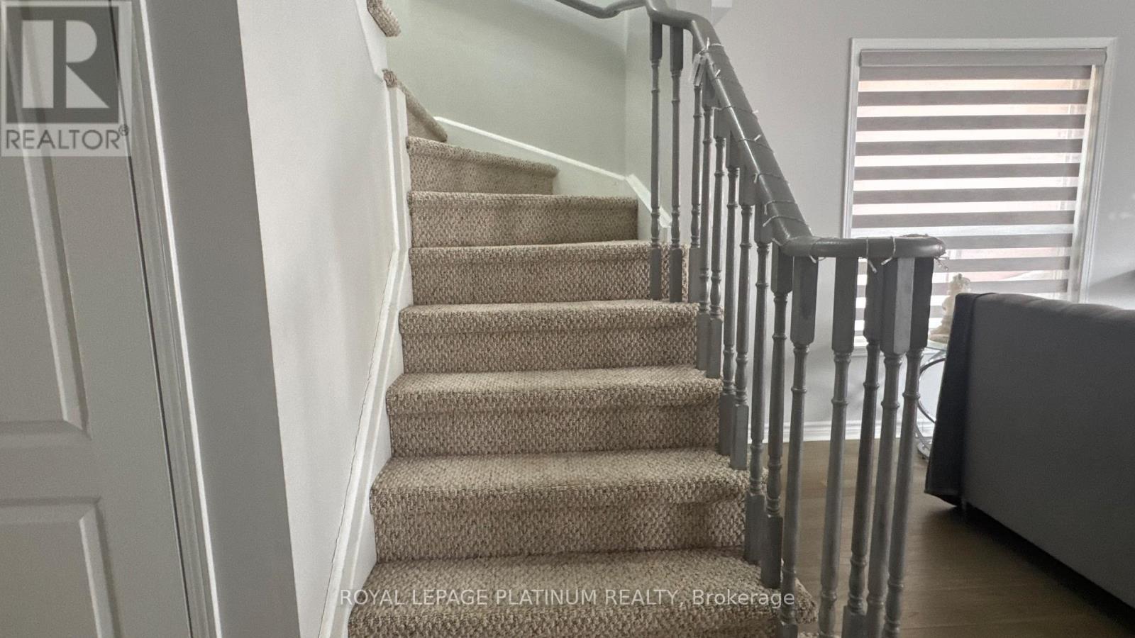 22 Rivermere Court, Brampton, Ontario  L7A 1R4 - Photo 11 - W12777062