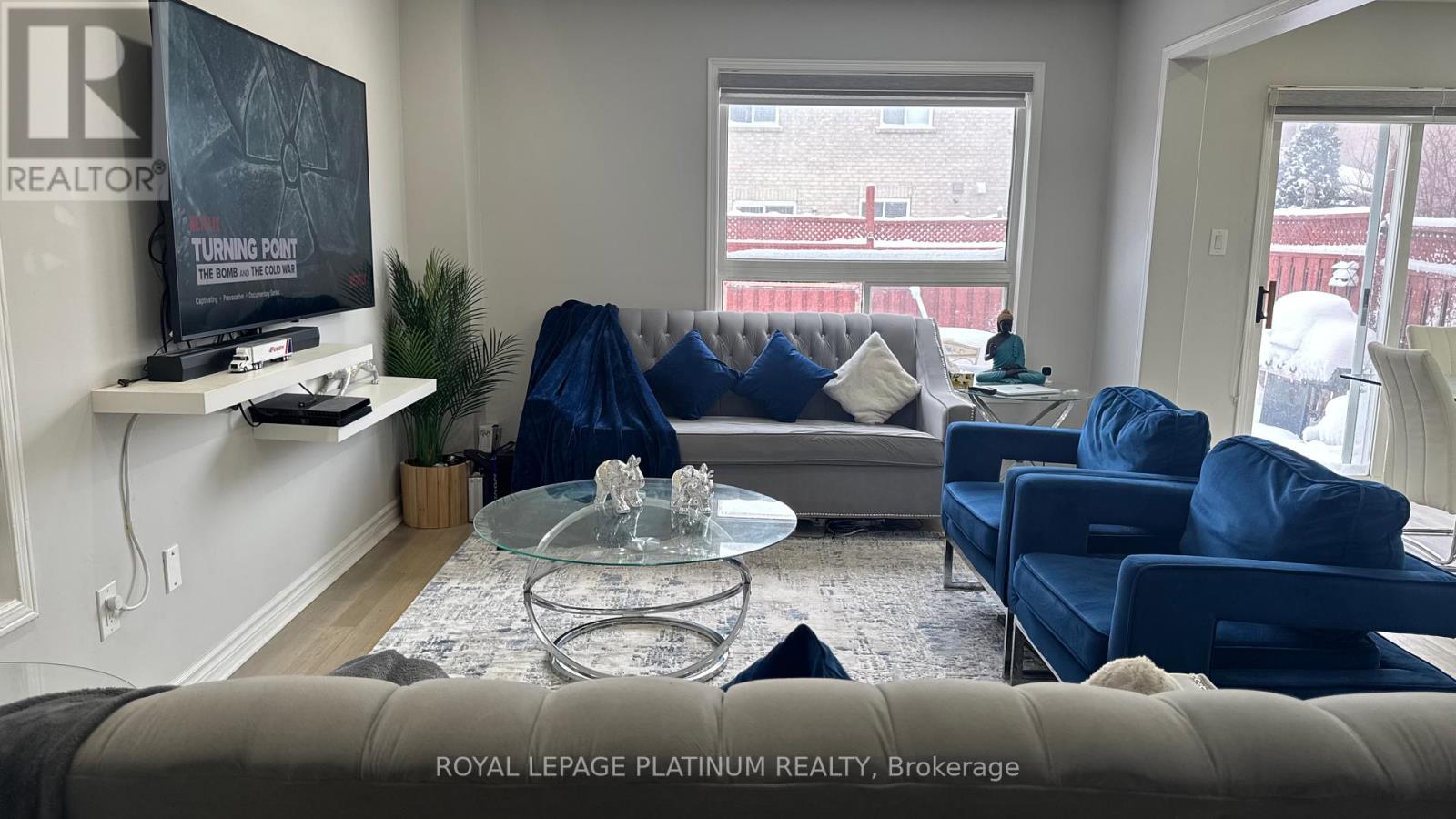 22 Rivermere Court, Brampton, Ontario  L7A 1R4 - Photo 6 - W12777062