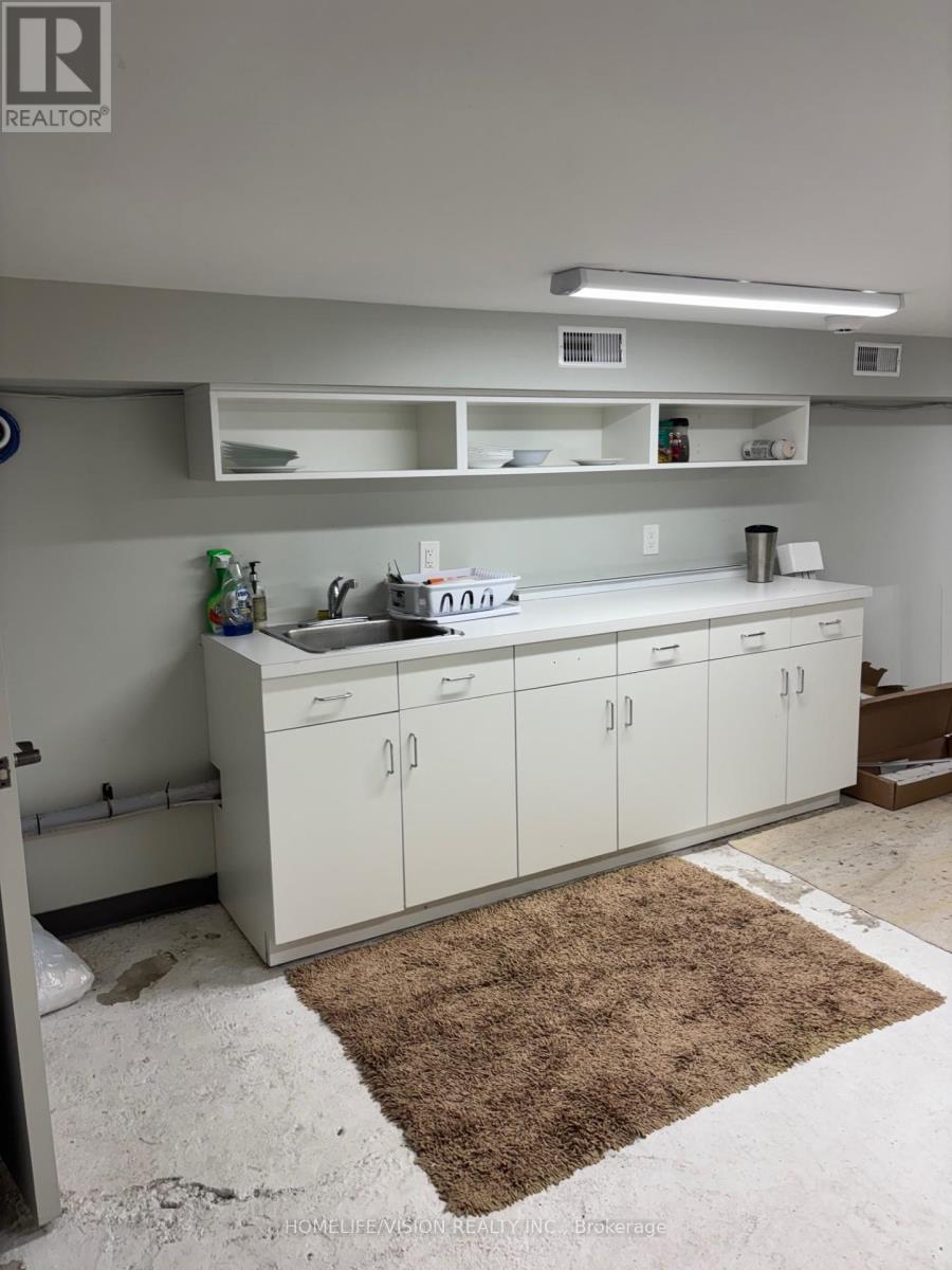 1285 Weston Road, Toronto, Ontario  M6M 4R2 - Photo 4 - W12777086