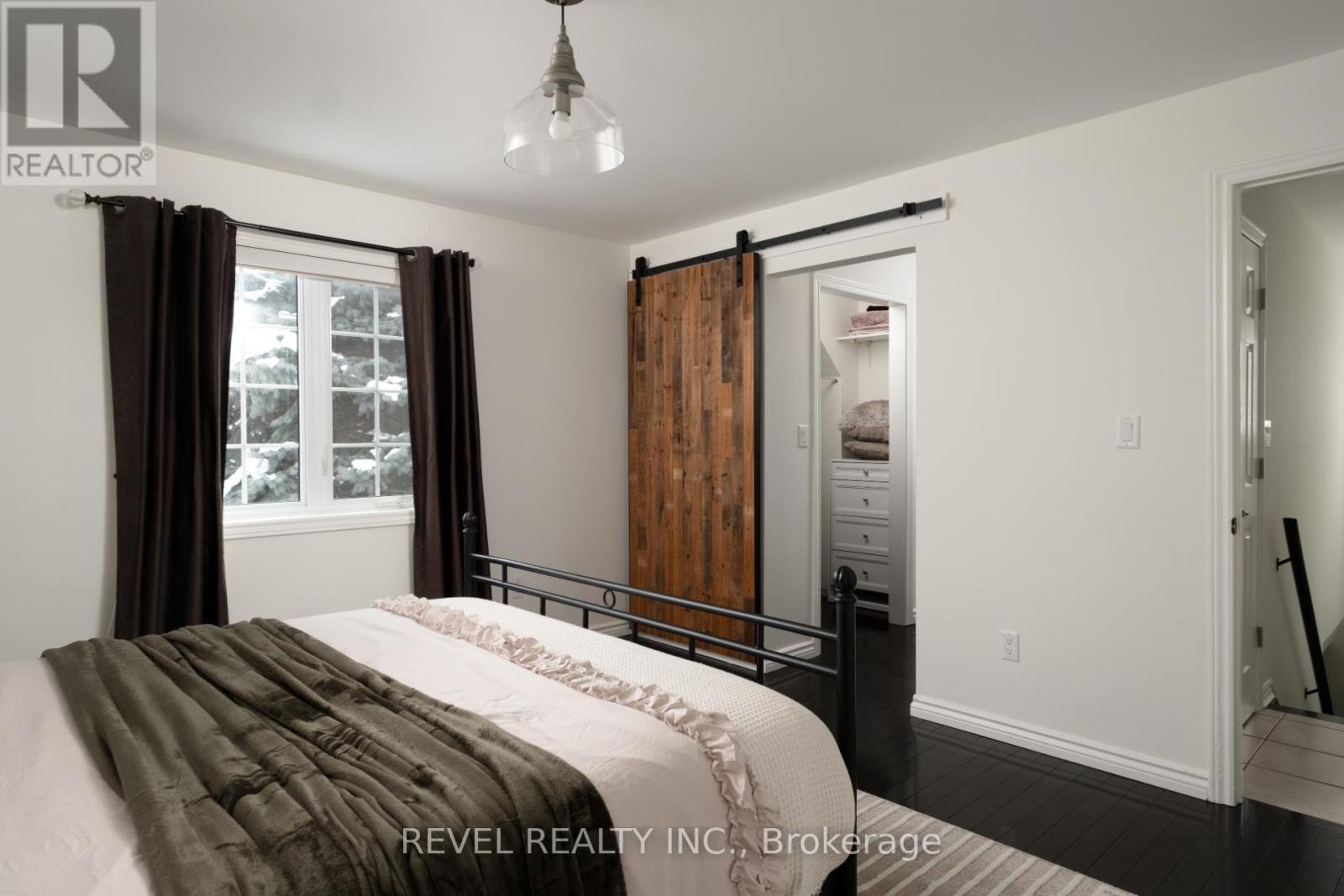 104 Charles Street, Halton Hills, Ontario  L7G 2M9 - Photo 23 - W12777184