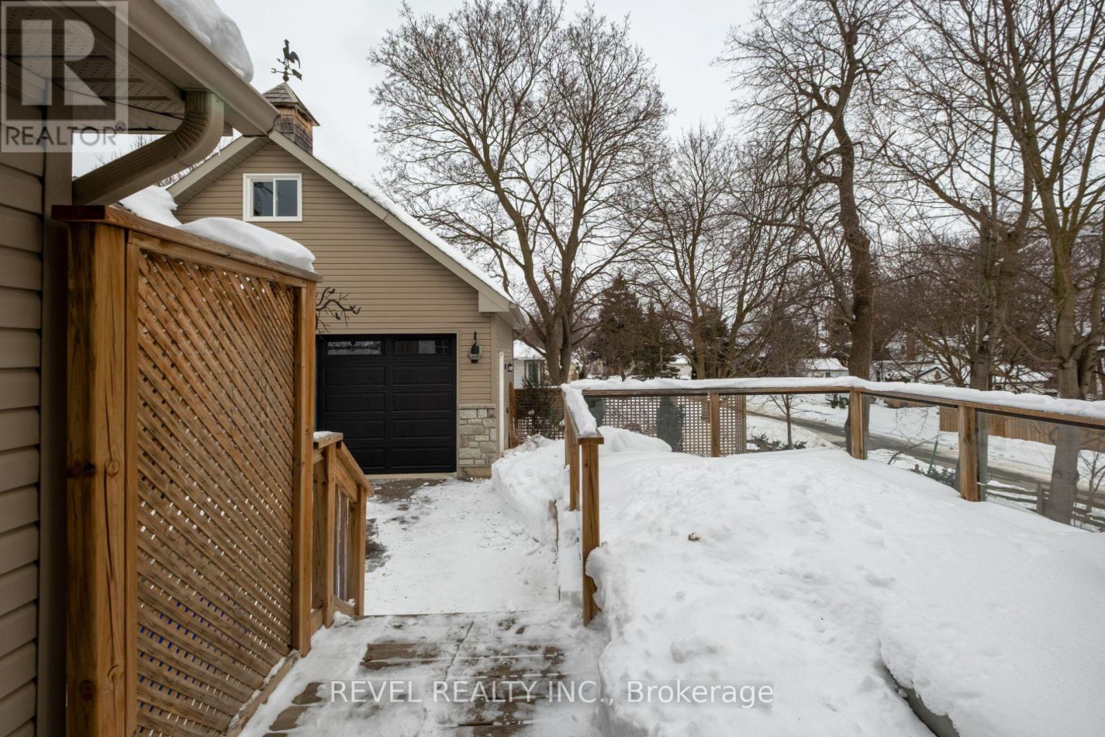 104 Charles Street, Halton Hills, Ontario  L7G 2M9 - Photo 35 - W12777184