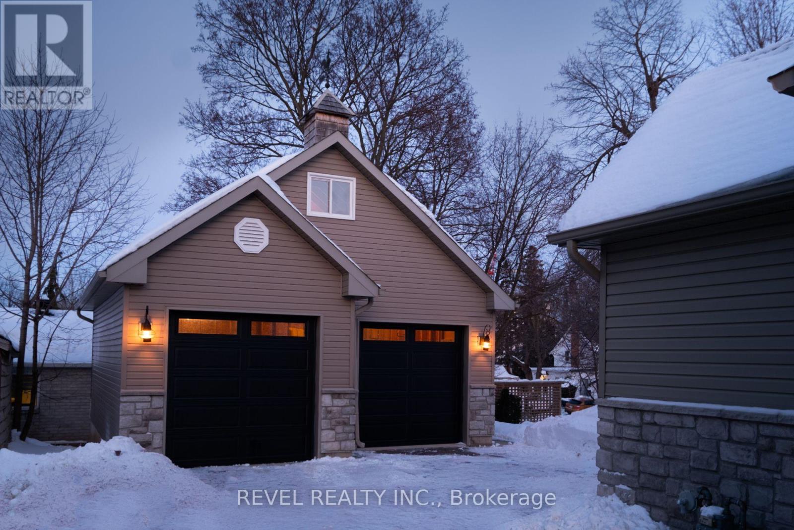 104 Charles Street, Halton Hills, Ontario  L7G 2M9 - Photo 38 - W12777184