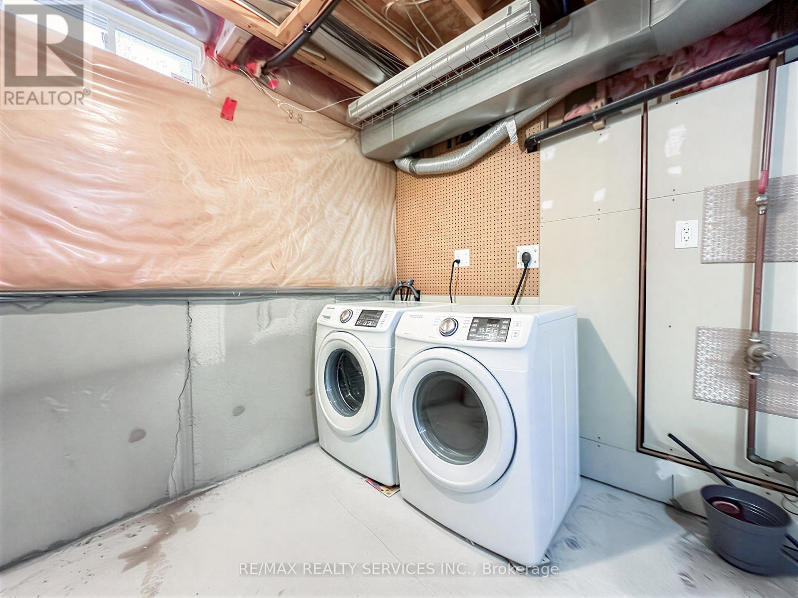 1584 Stevenson Street, Milton, Ontario  L9T 5Z4 - Photo 13 - W12777188