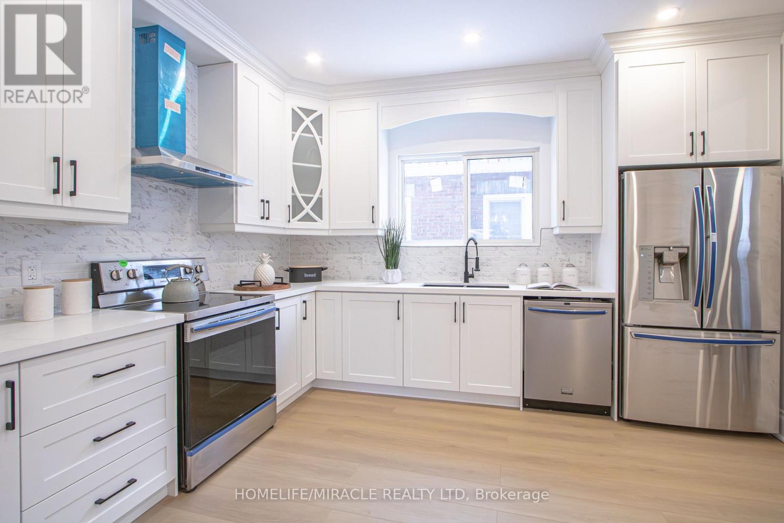 1223 York Street, London East (East L), Ontario  N5W 2V1 - Photo 13 - X12776998