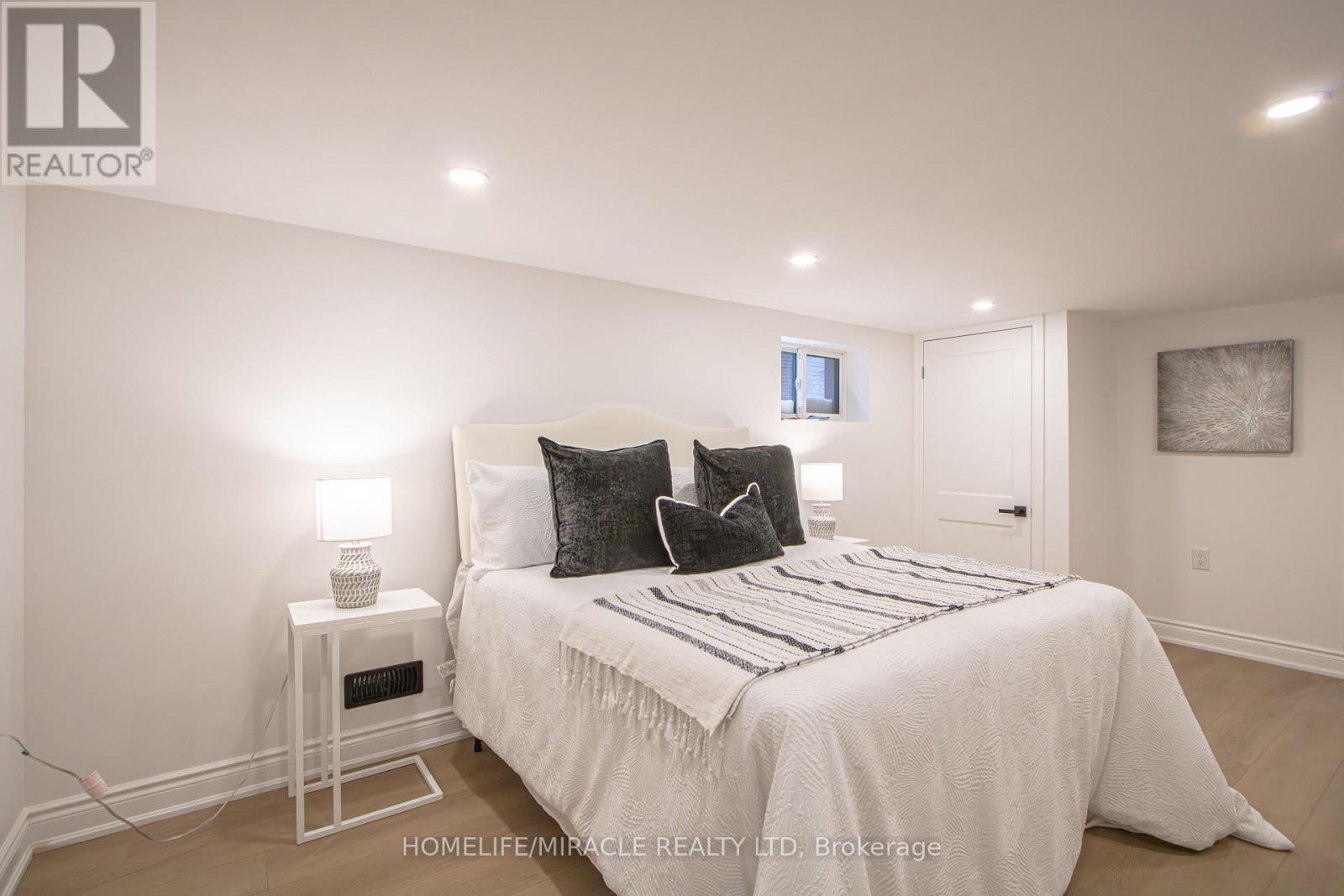 1223 York Street, London East (East L), Ontario  N5W 2V1 - Photo 25 - X12776998