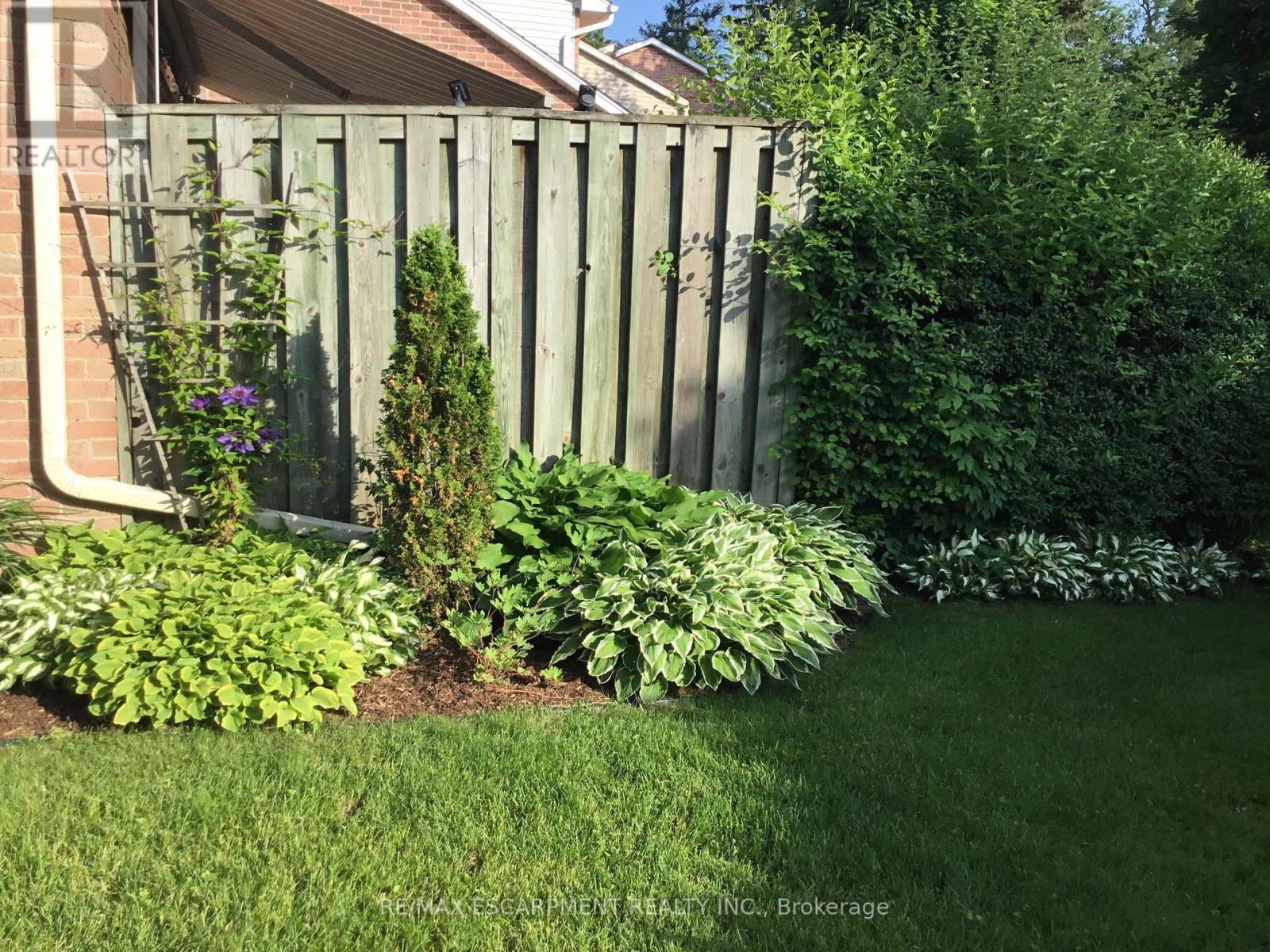 7 - 105 Wilson Street W, Hamilton, Ontario  L9G 3A9 - Photo 37 - X12777078