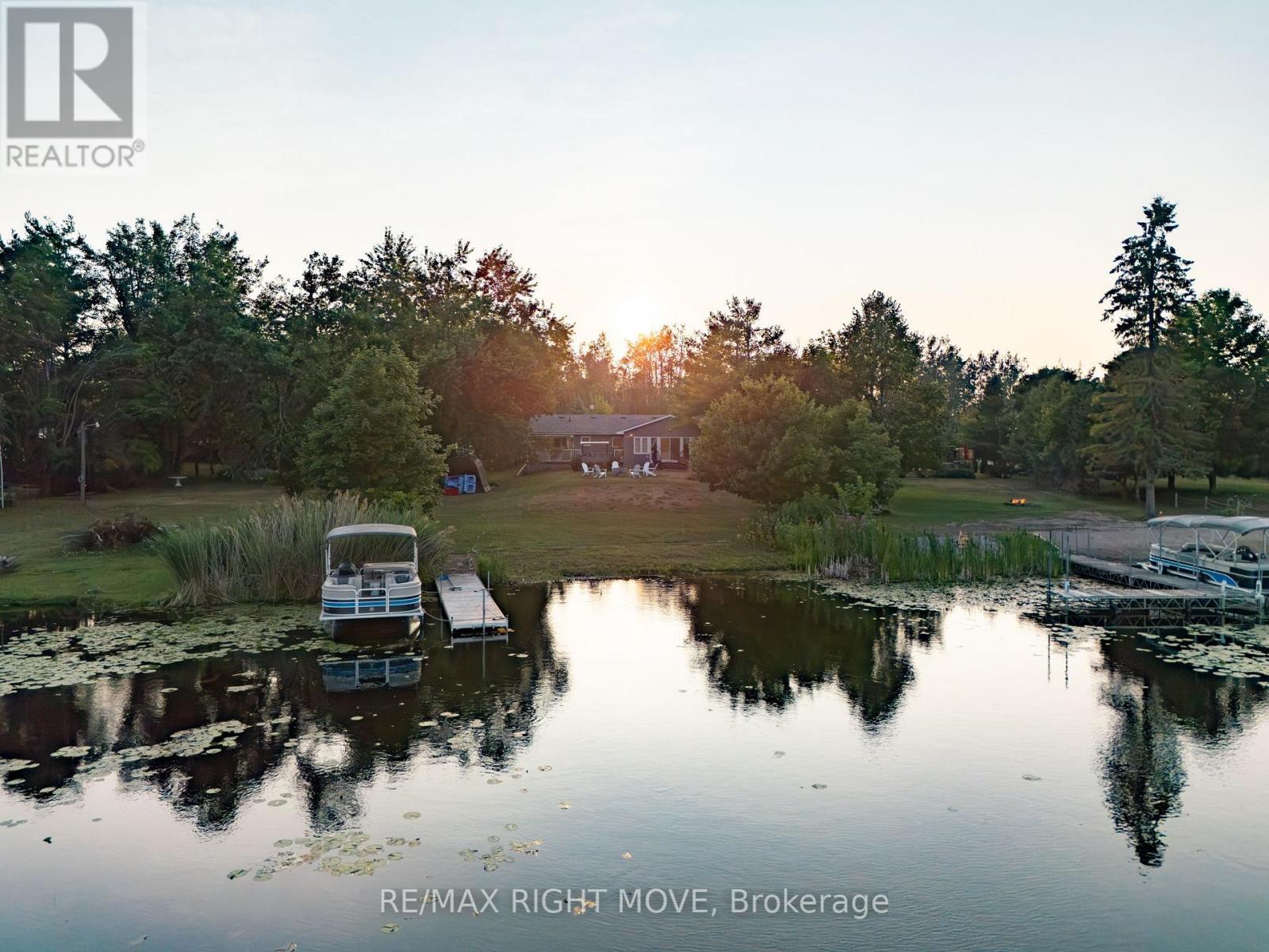 35 Cedar Bay Road, Kawartha Lakes (Carden), Ontario  L0K 1B0 - Photo 34 - X12777118