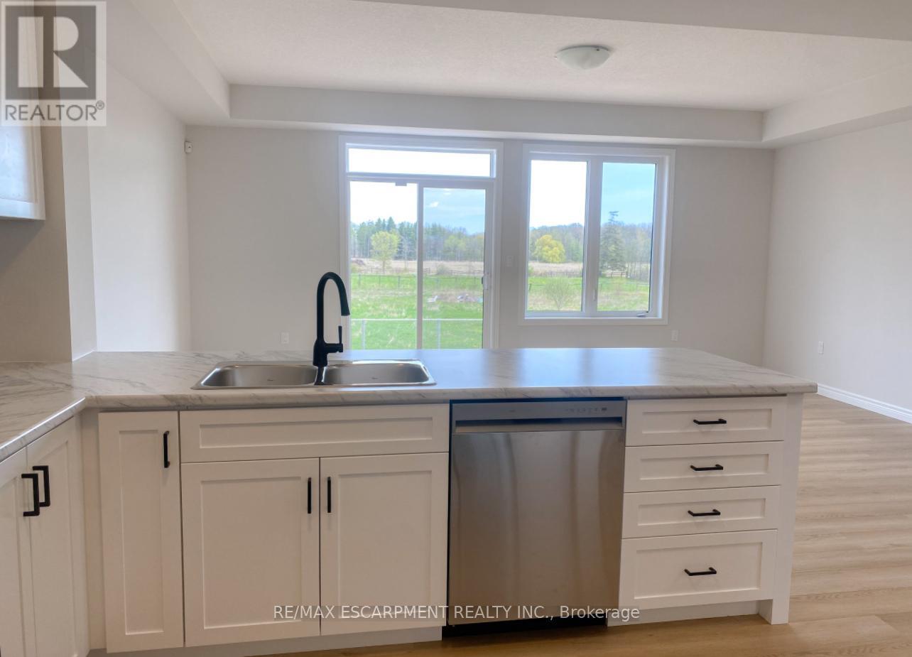 57 Lloyd Davies Way, Hamilton, Ontario  L0R 1C0 - Photo 11 - X12777124