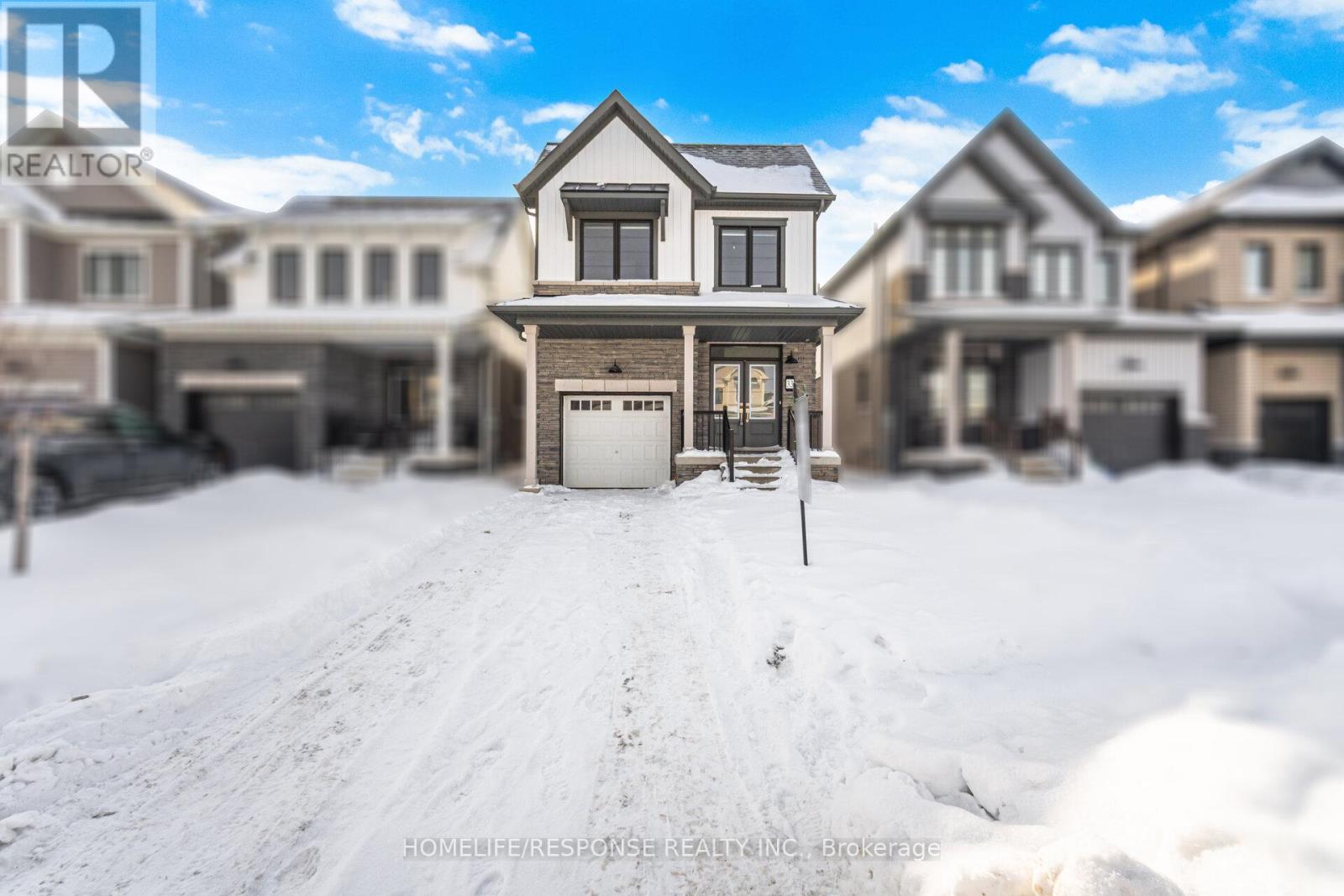 33 Rudder Road, Welland, Ontario  L3B 0M5 - Photo 2 - X12777208