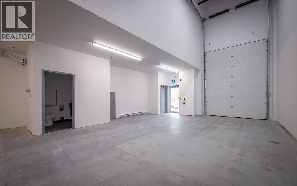 105a 38926 Mid Way, Squamish, British Columbia  V0V 0V0 - Photo 6 - C8076066