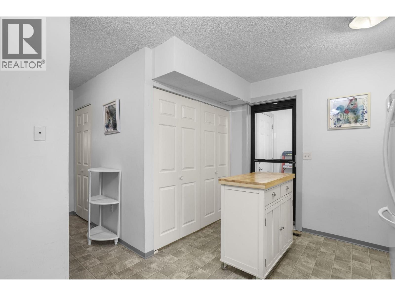 890 Pinebrook Place, Coquitlam, British Columbia  V3C 4B9 - Photo 10 - R3088084