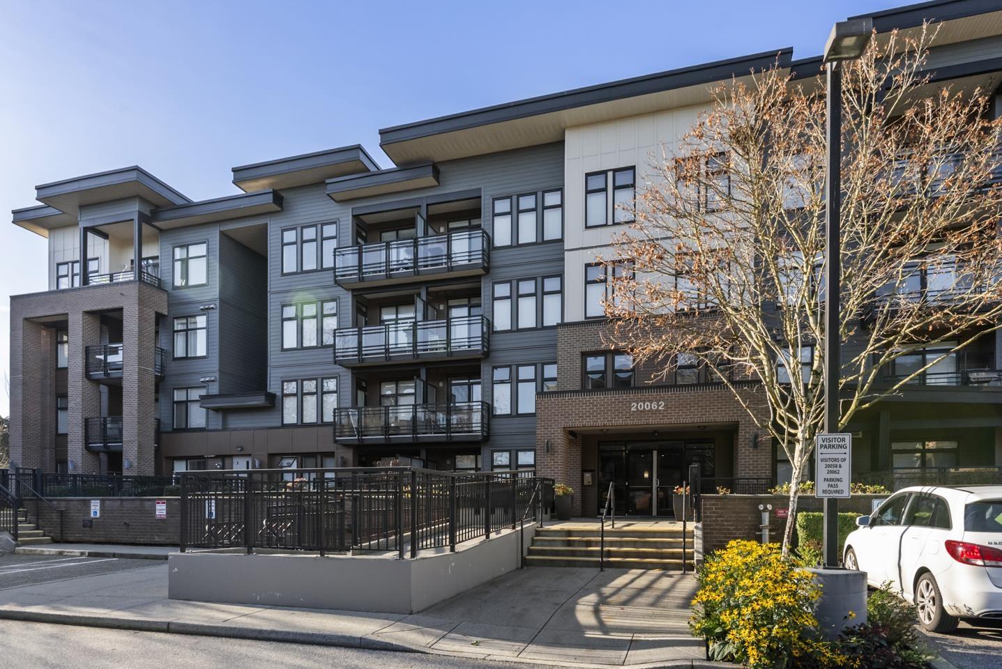 305 20062 FRASER HIGHWAY, Langley, British Columbia