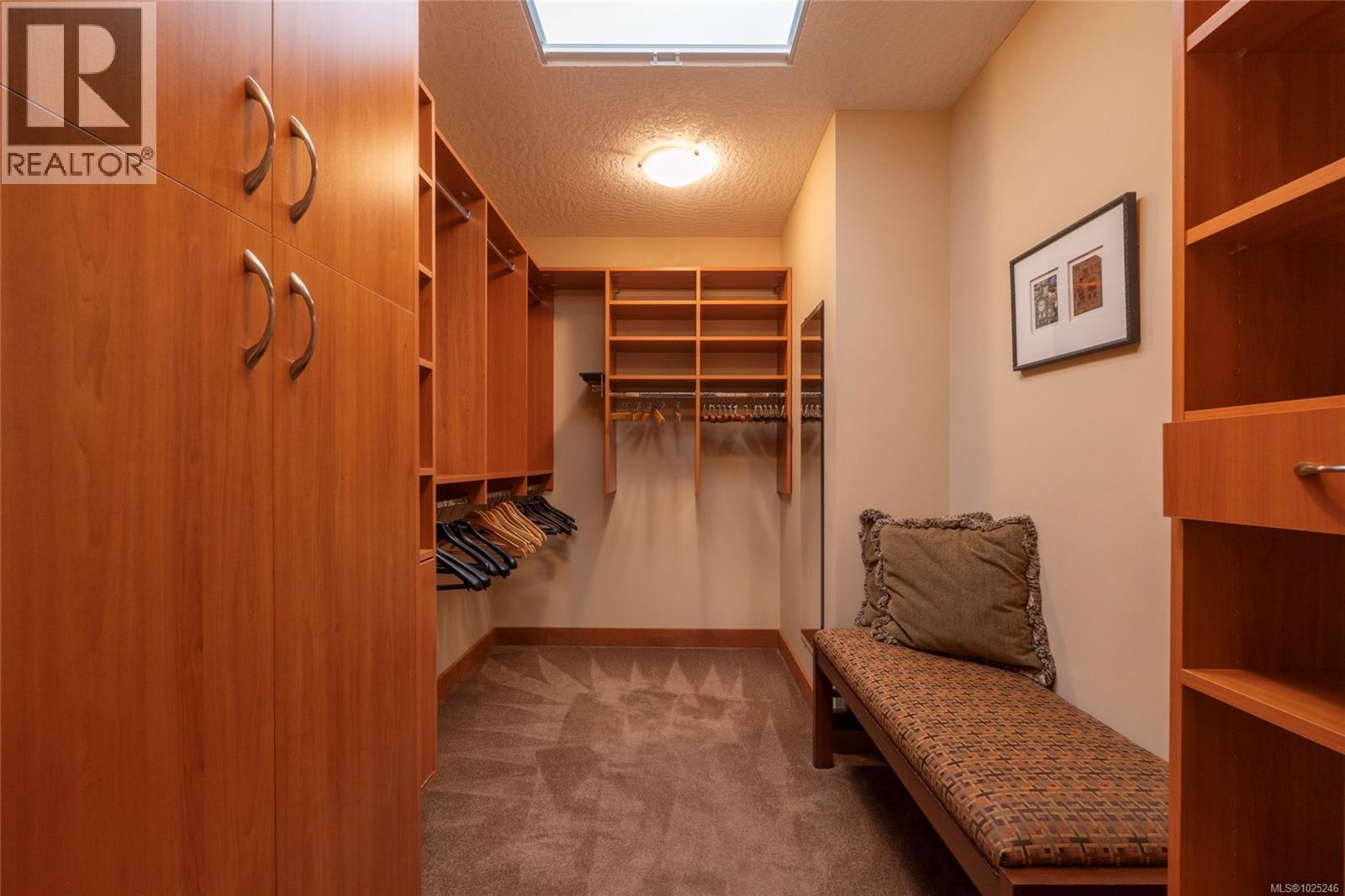 912 Walking Stick Lane, Saanich, British Columbia  V8Y 3H6 - Photo 27 - 1025246