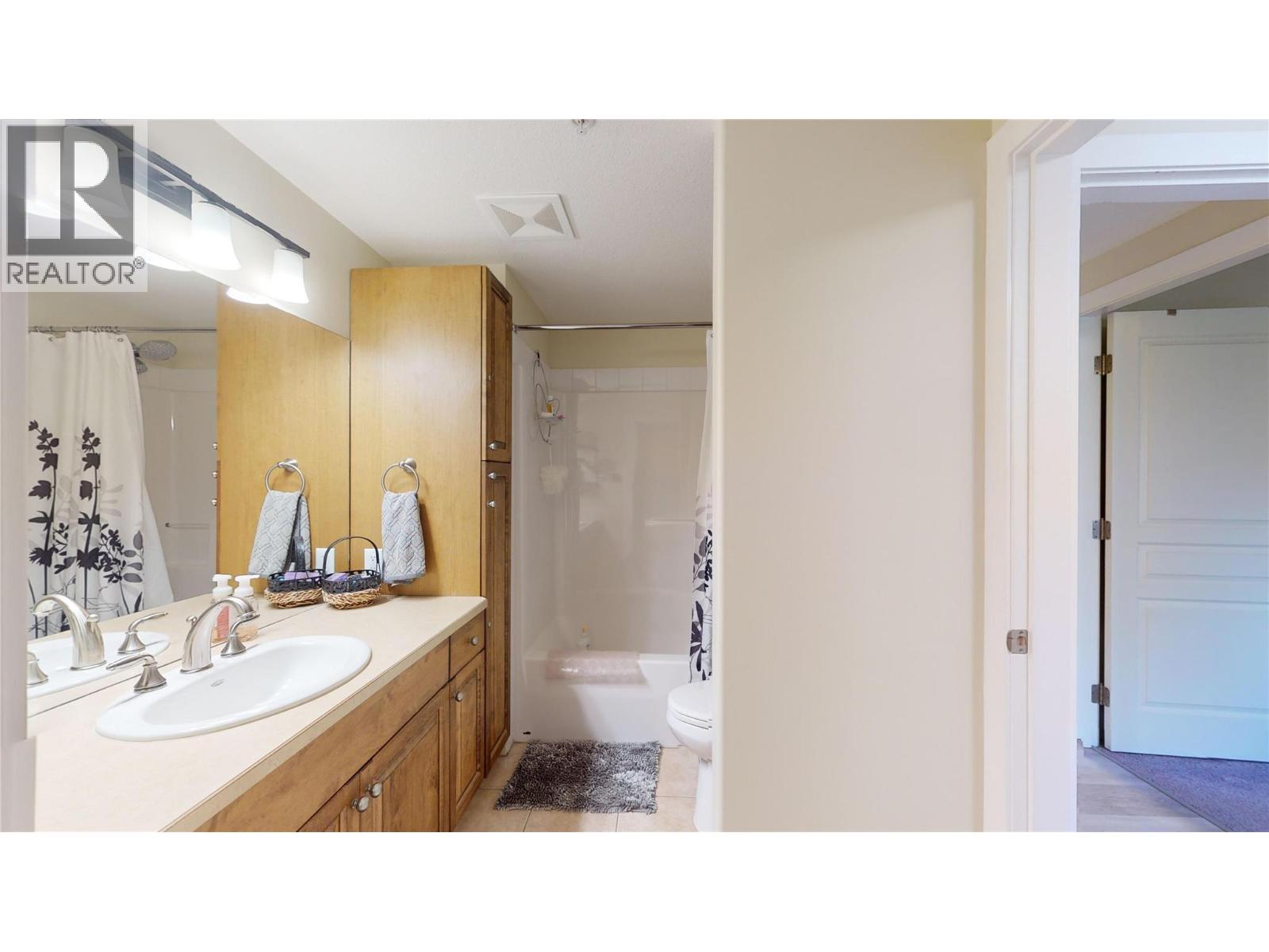 3996 Beach Avenue Unit# 205, Peachland, British Columbia  V0H 1X5 - Photo 16 - 10375565