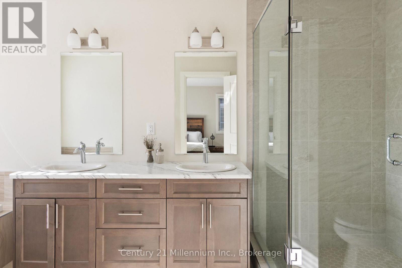 126 Courtland Street, Blue Mountains, Ontario  L9Y 5L8 - Photo 24 - X12777218