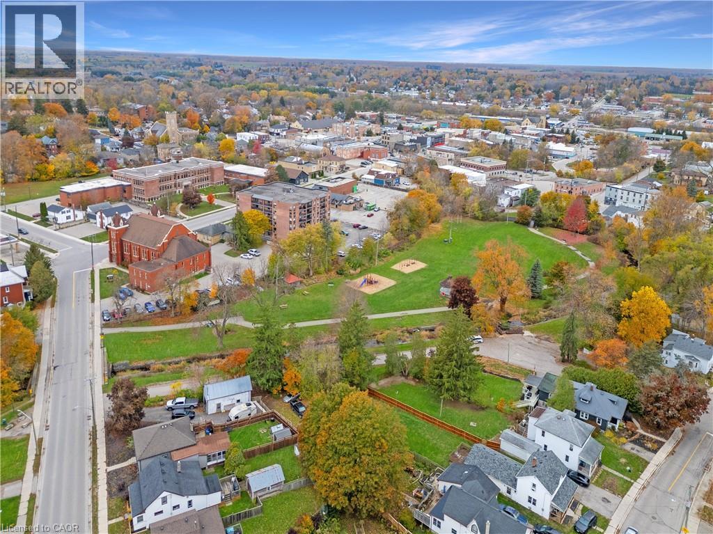 305 Hall Street, Ingersoll, Ontario  N5C 1V8 - Photo 16 - 40804000