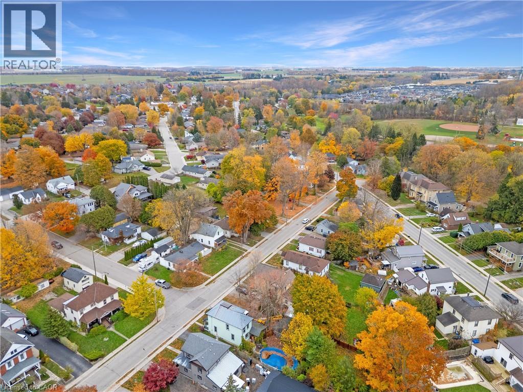 305 Hall Street, Ingersoll, Ontario  N5C 1V8 - Photo 18 - 40804000