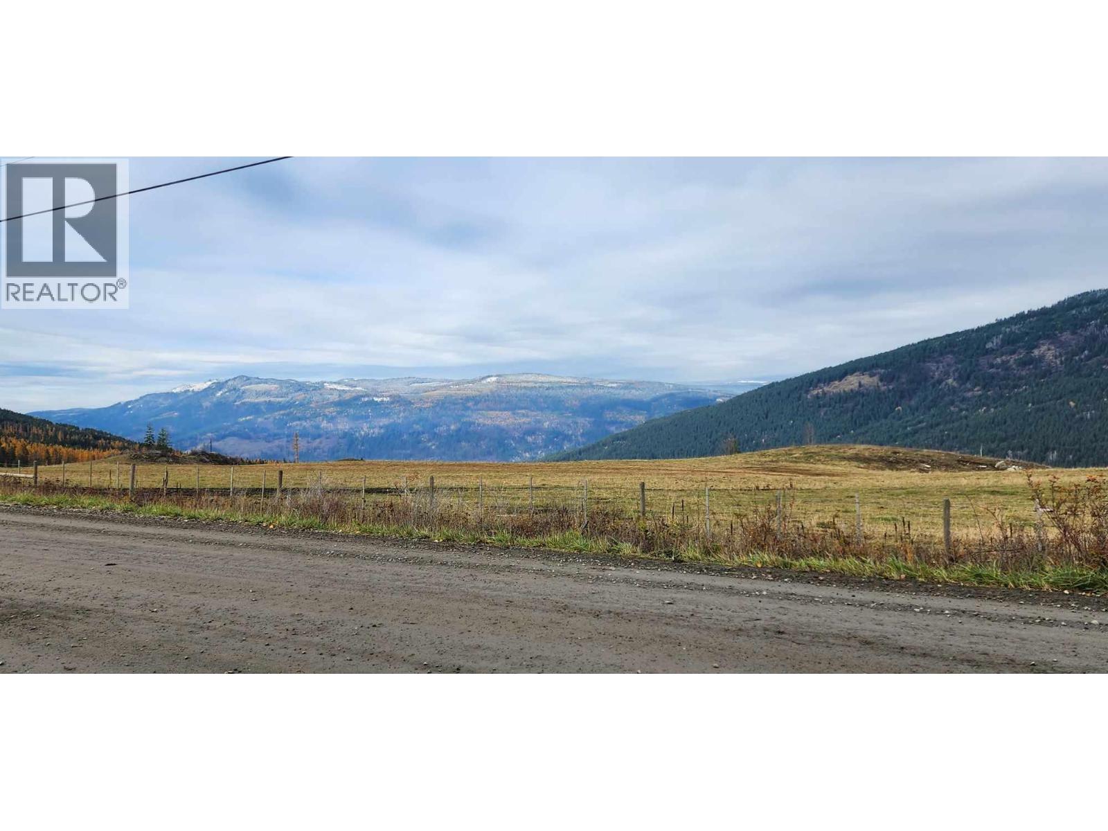 38 Campbell Road, Cherryville, British Columbia  V0E 2G3 - Photo 5 - 10375506