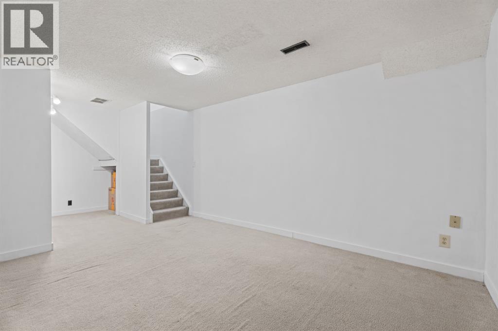 164 Beddington Circle Ne, Calgary, Alberta  T3K 1K6 - Photo 30 - A2283751