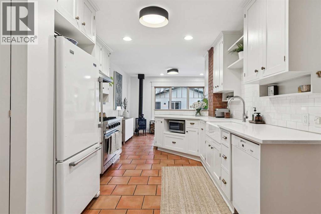 310 11a Street Nw, Calgary, Alberta  T2N 1X8 - Photo 11 - A2284694