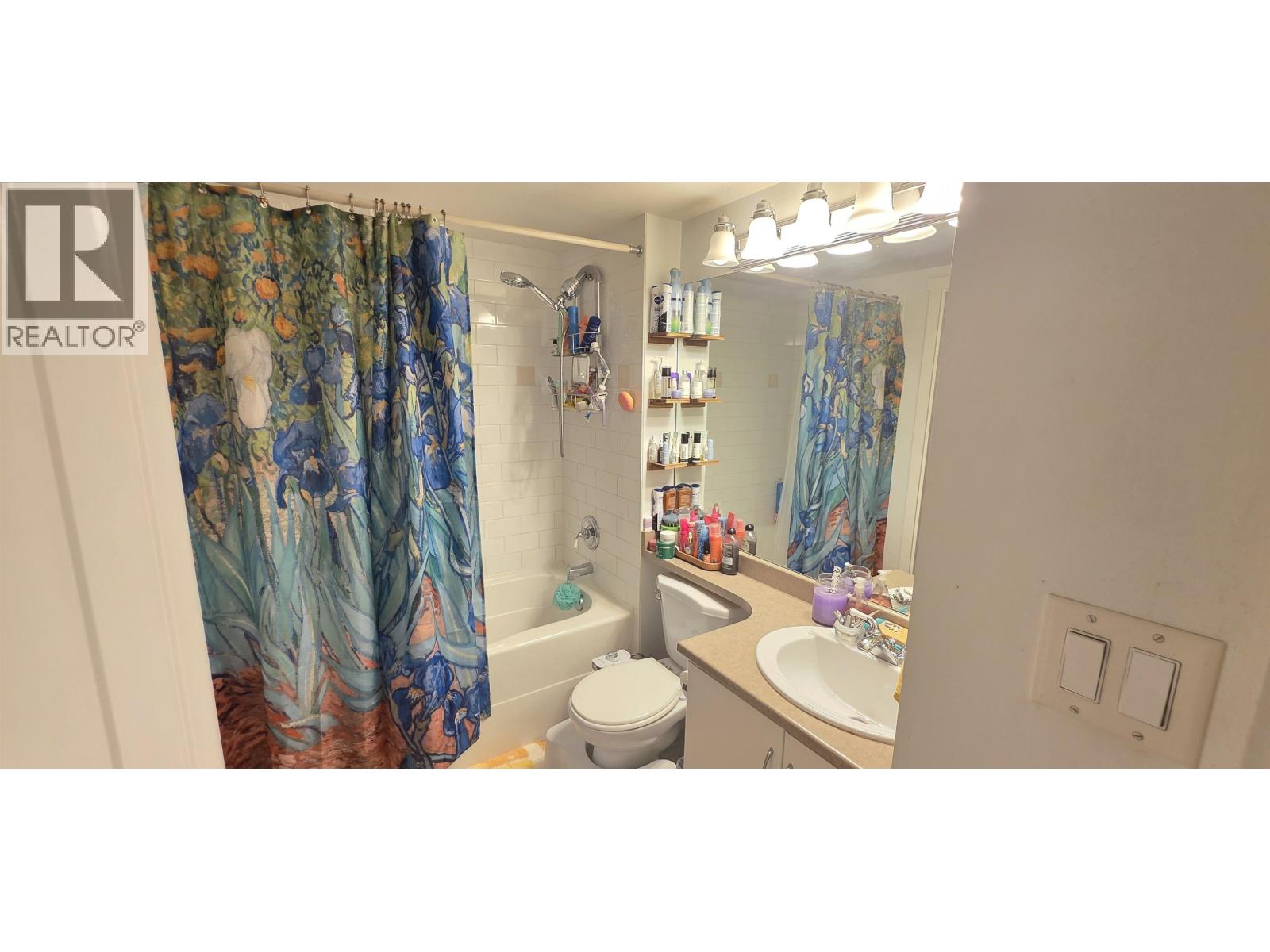 201 15 Smokey Smith Place, New Westminster, British Columbia  V3L 5V7 - Photo 12 - R3087551