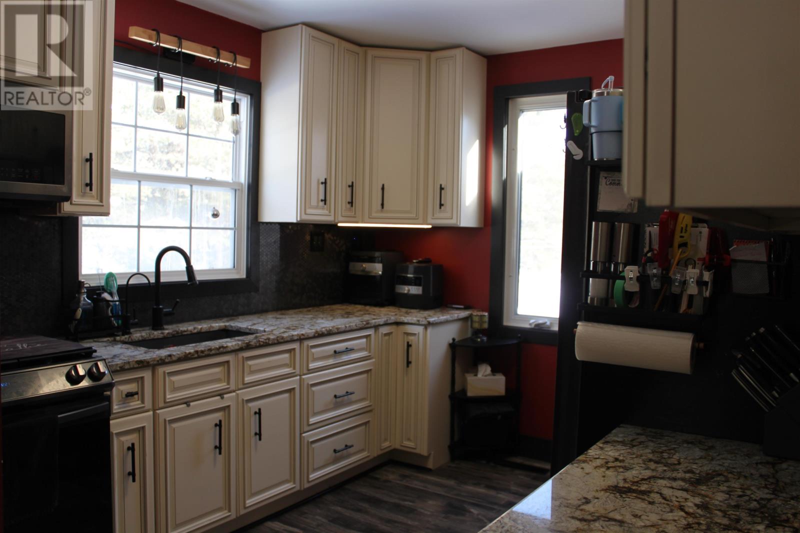 5082 Hwy 11/17, Kakabeka Falls, Ontario  P0T 1W0 - Photo 7 - TB2600203