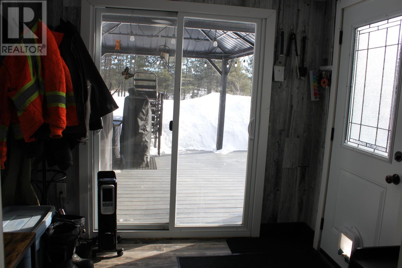 5082 Hwy 11/17, Kakabeka Falls, Ontario  P0T 1W0 - Photo 6 - TB2600203