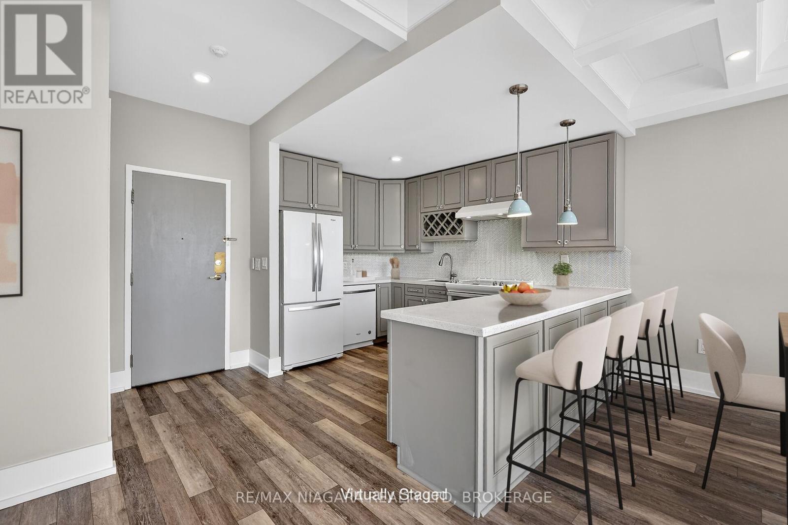 1108 - 81 Scott Street, St. Catharines, Ontario  L2N 7L5 - Photo 6 - X12777290