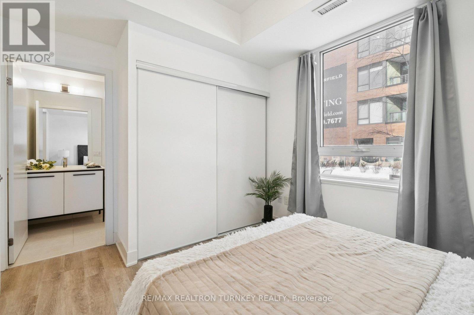 018 - 185 Deerfield Road, Newmarket, Ontario  L3Y 0G7 - Photo 22 - N12777152