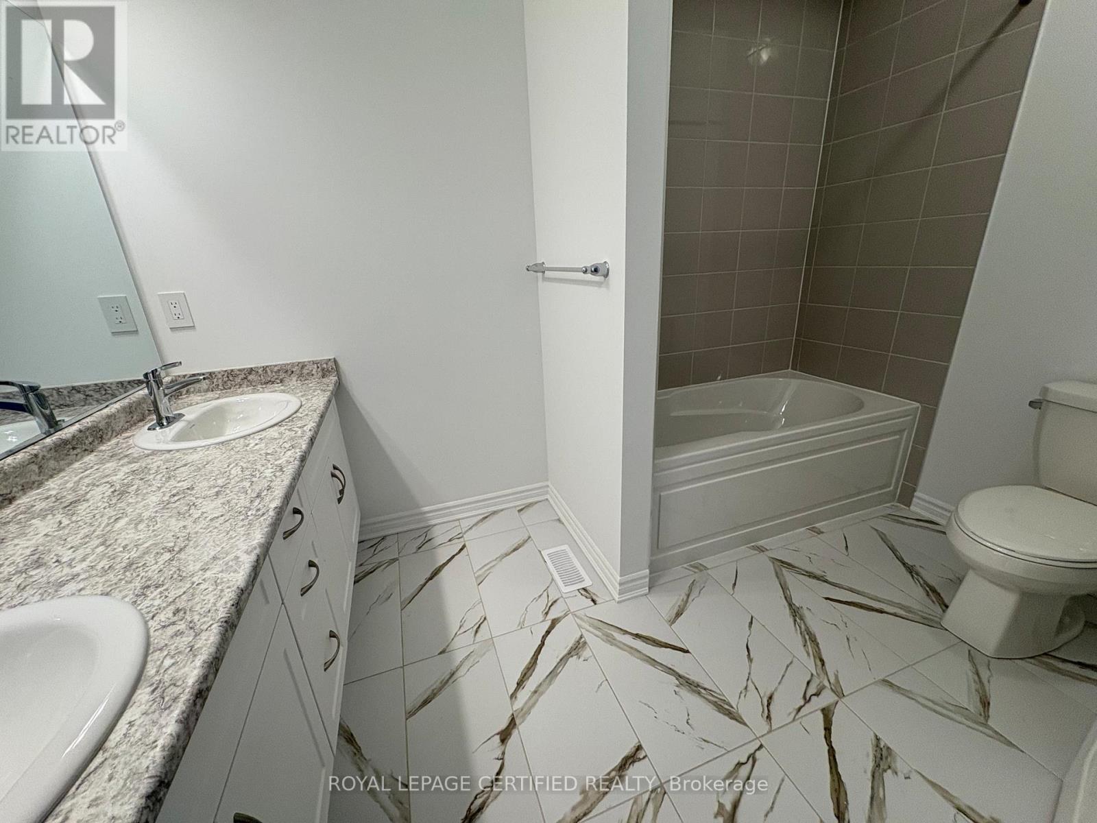 1368 Copley Court, Milton, Ontario  L9T 6J2 - Photo 36 - W12775476